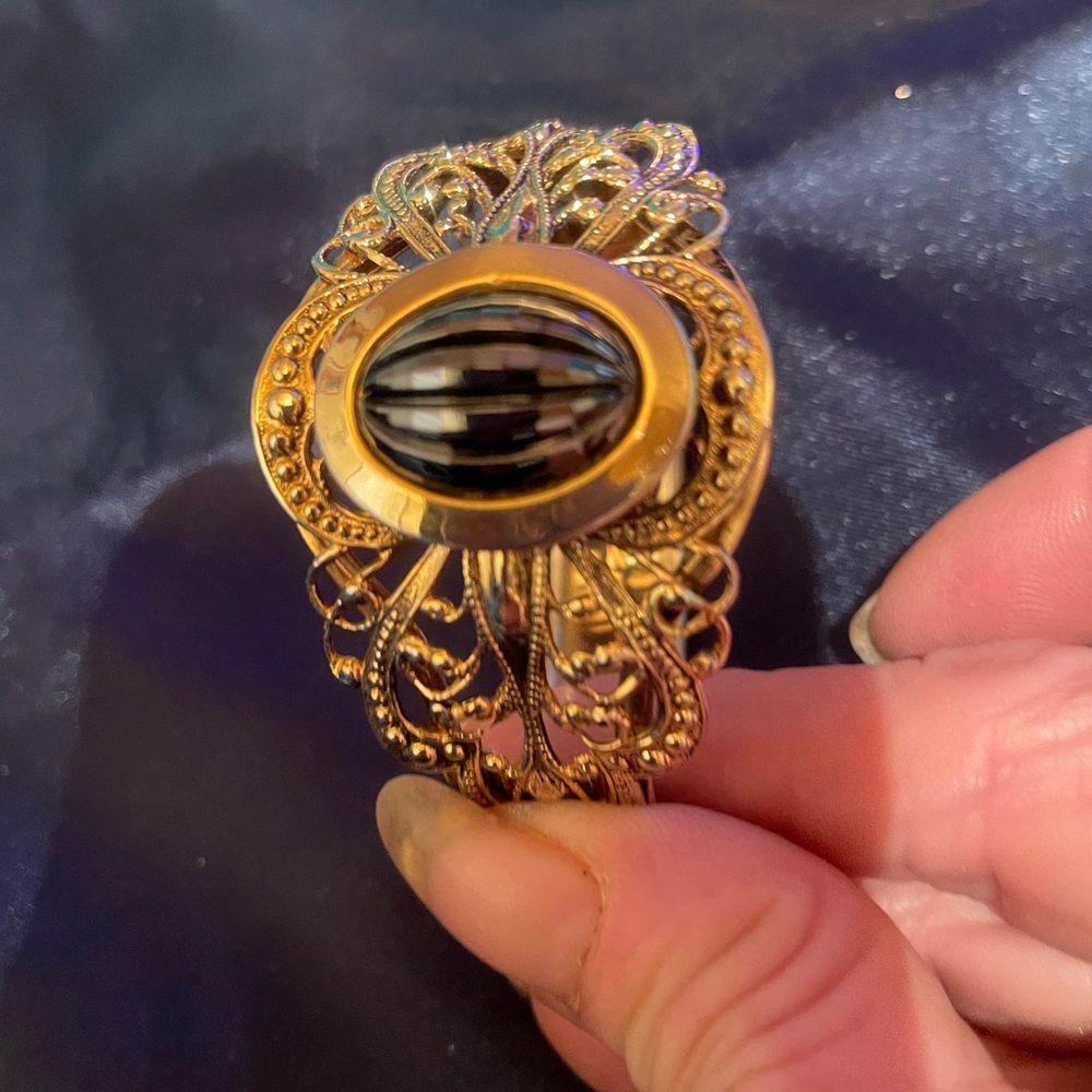 Bracelet - Picture 3 of 5